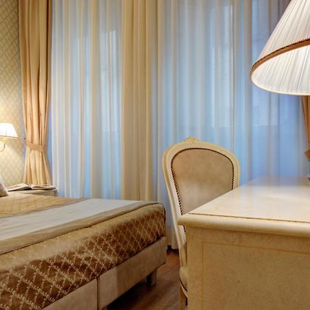 Hotel La Locanda Volterra Bagian luar foto