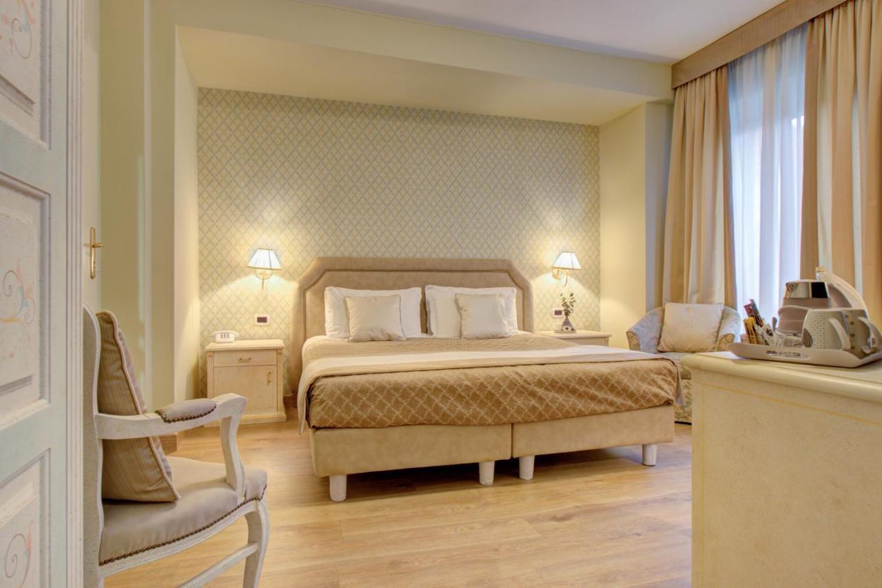 Hotel La Locanda Volterra Bagian luar foto