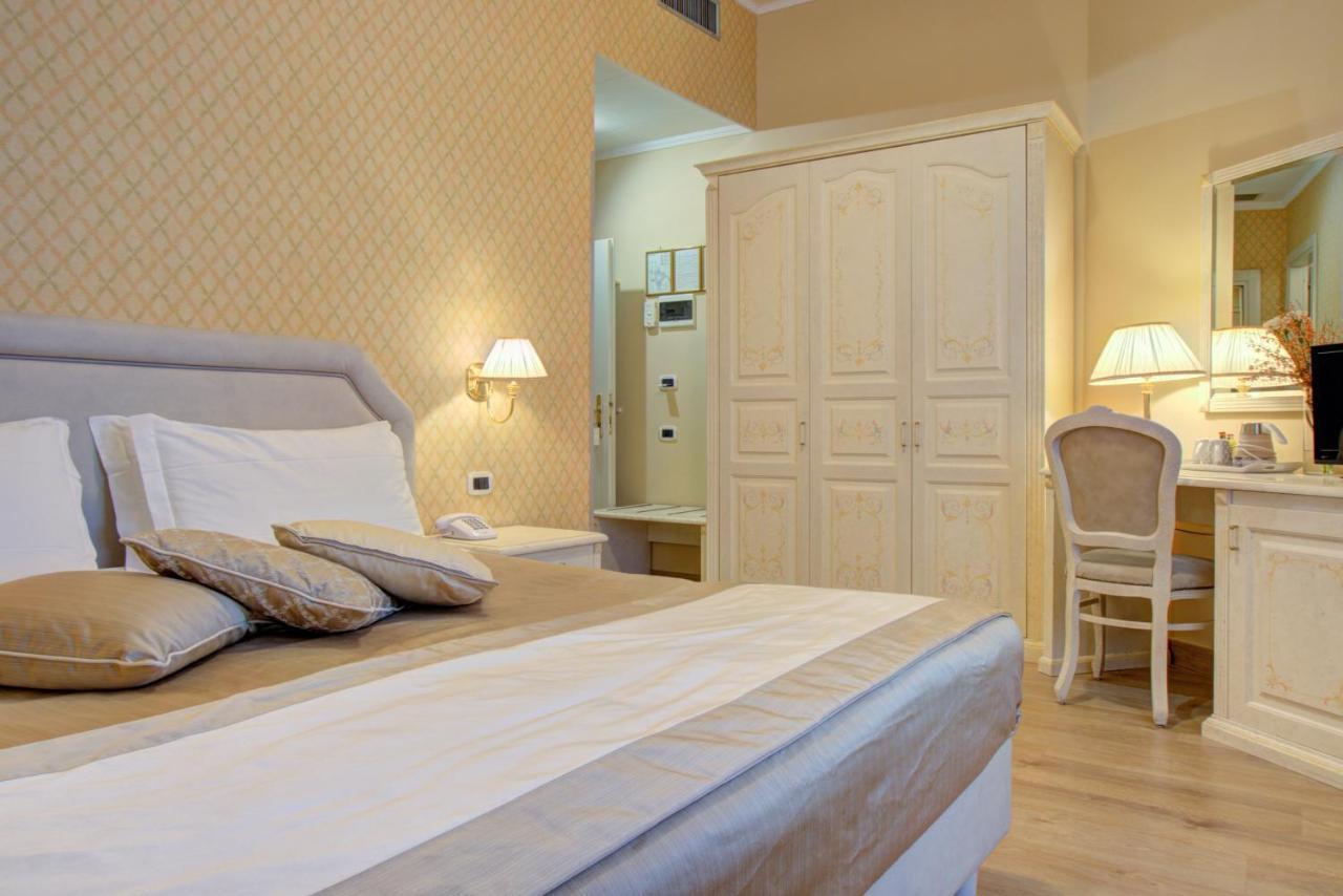 Hotel La Locanda Volterra Bagian luar foto