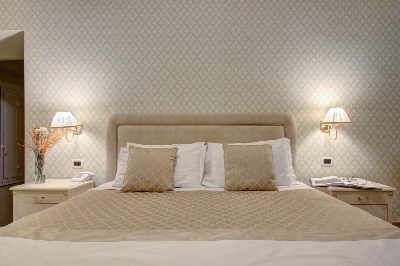 Hotel La Locanda Volterra Bagian luar foto