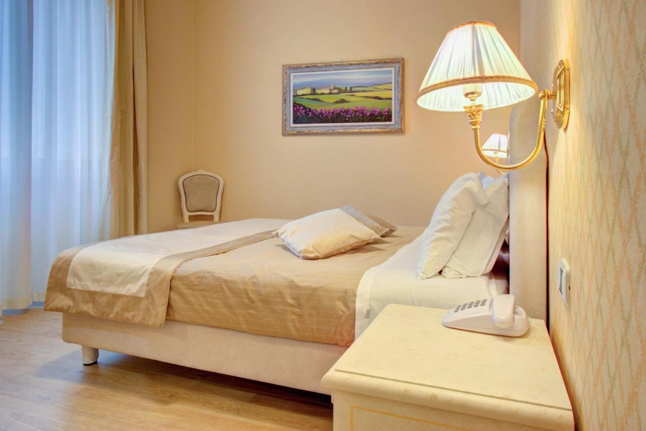 Hotel La Locanda Volterra Bagian luar foto