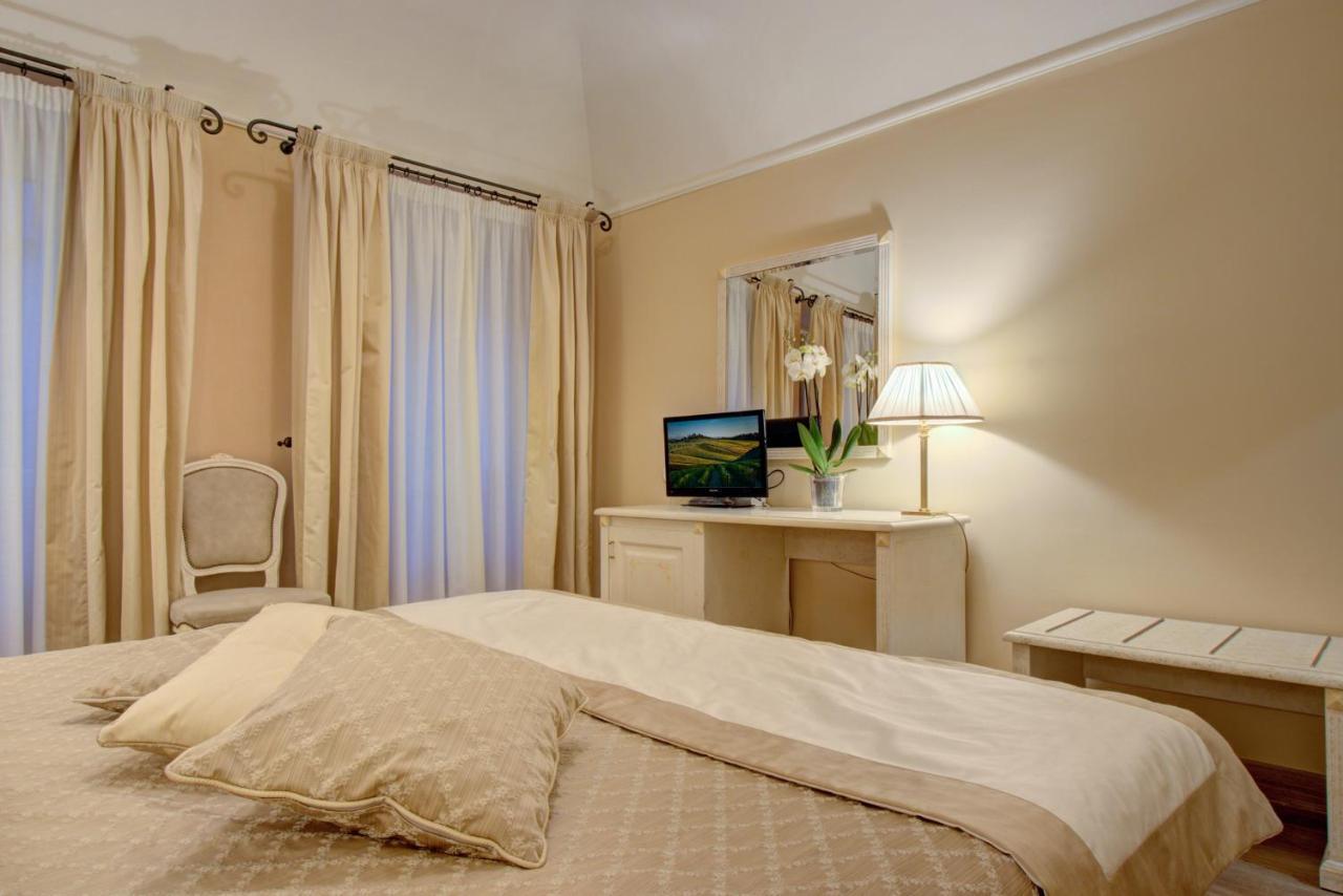 Hotel La Locanda Volterra Bagian luar foto