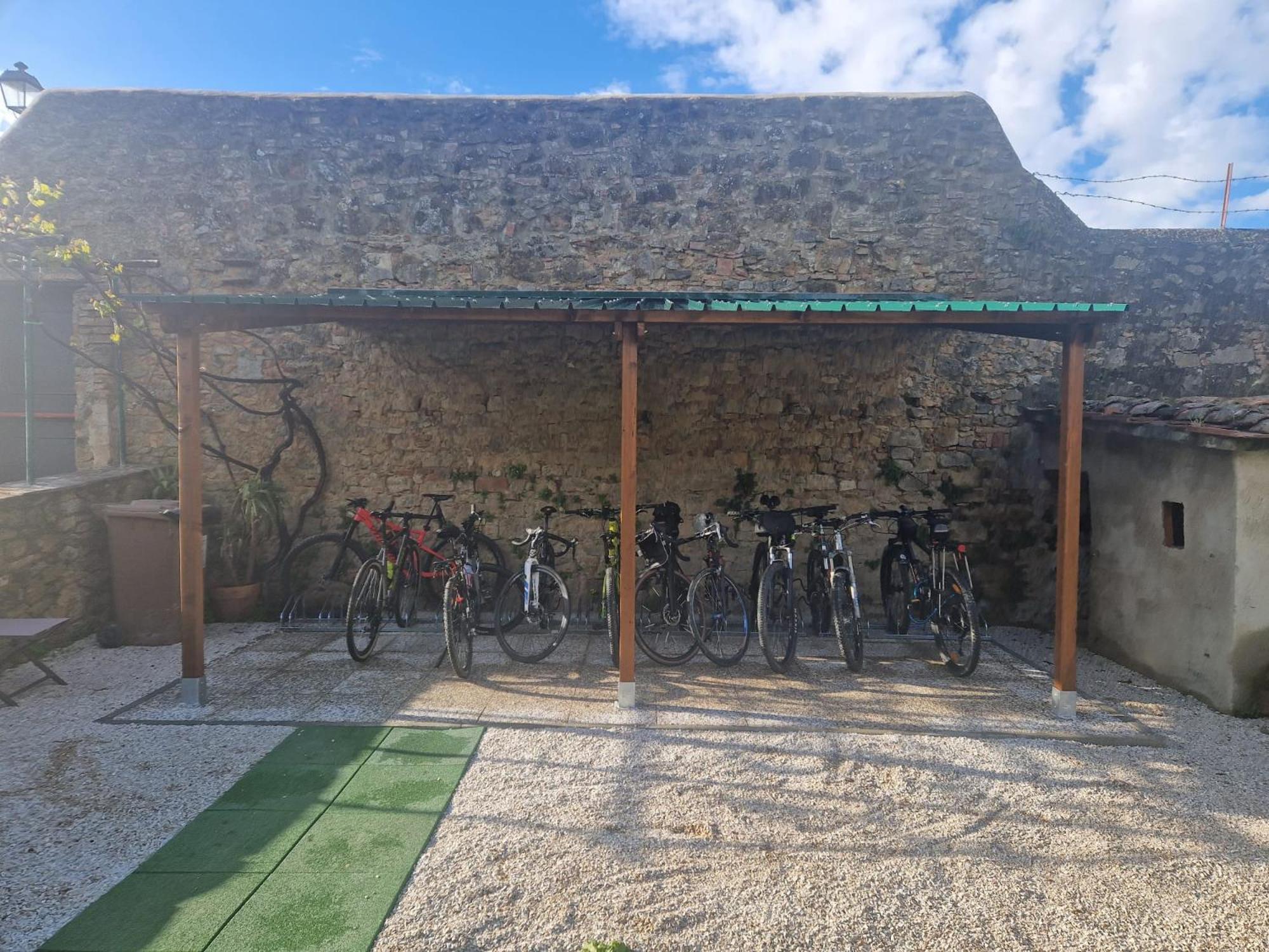 Hotel La Locanda Volterra Bagian luar foto