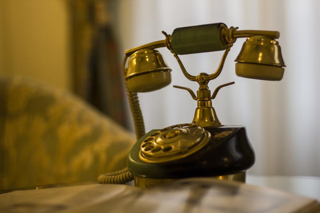 Hotel La Locanda Volterra Bagian luar foto